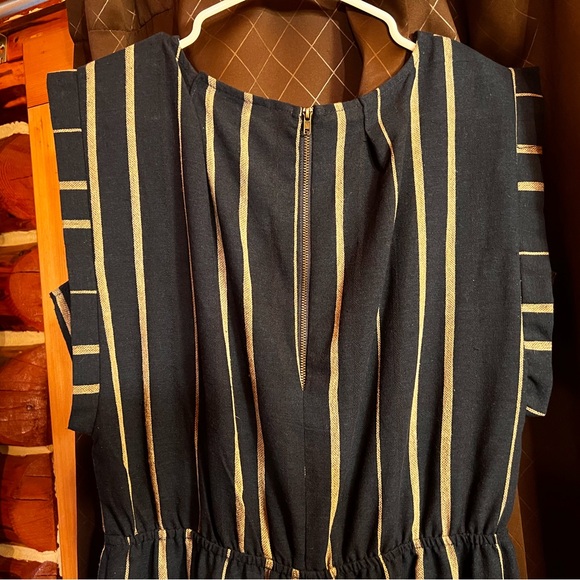 Universal Threads jumpsuit - Picture 4 of 5